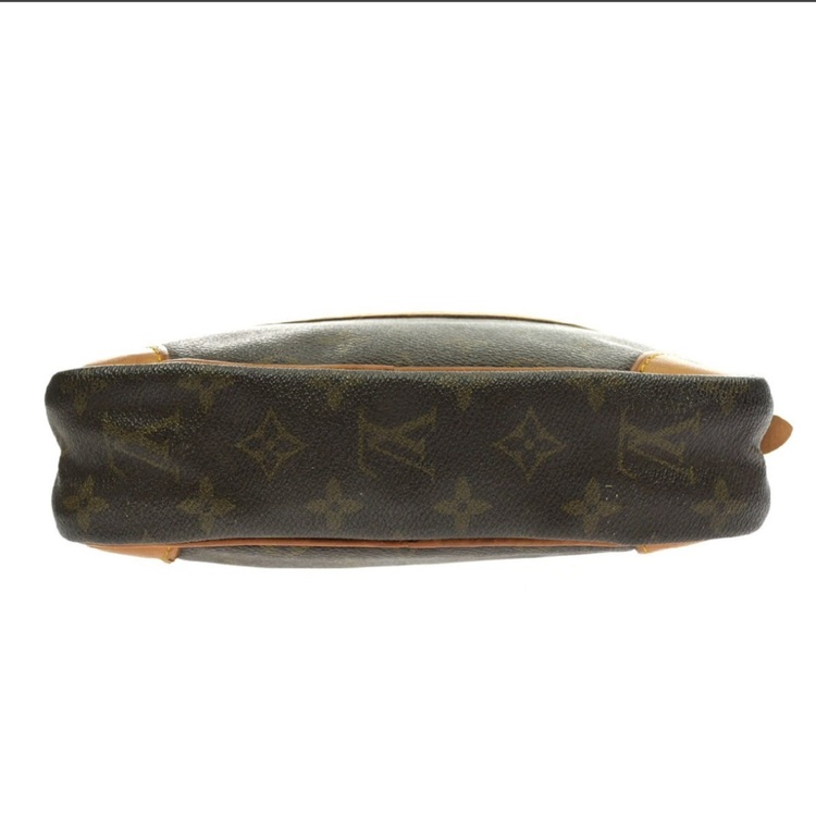 LOUIS VUITTON ルイヴィトン コンピエーニュ23 M5（ブランドバッグ）の商品画像 - 査定依頼日：2025年10月27日 - 最高査定価格：25,000円