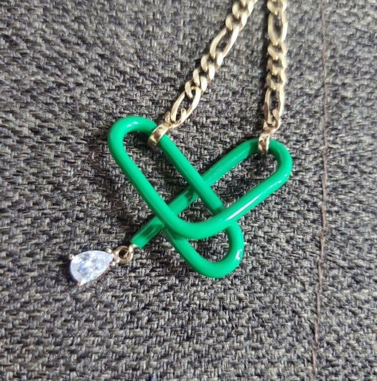 ボッテガヴェネタ　ネックレス（ブランド財布・小物）の商品画像 - 査定依頼日：2025年12月14日 - 最高査定価格：20,000円