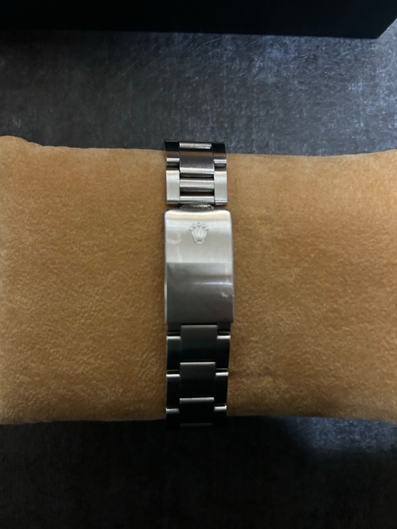 ロレックス エクスプローラー エクスプローラー2 16550 ブラックダイヤル　ティファニーWねー（高級時計）の商品画像 - 査定依頼日：2026年1月22日 - 最高査定価格：5,800,000円