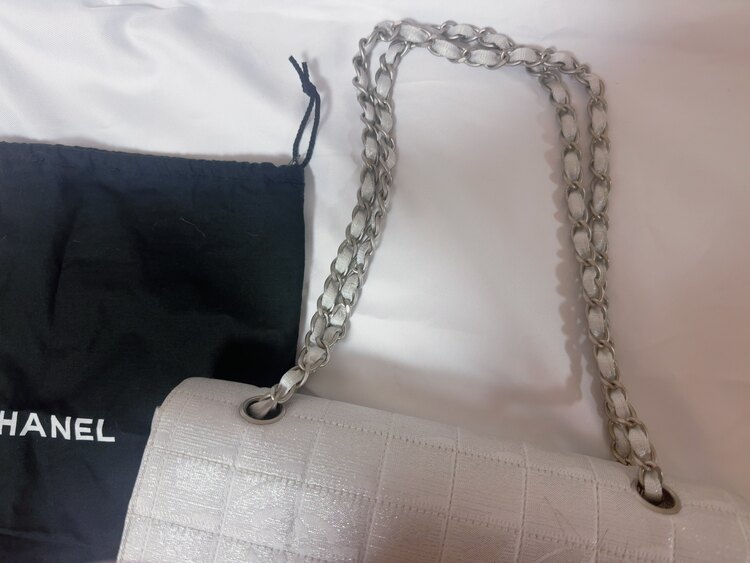 CHANEL ショルダーバッグ（ブランドバッグ）の商品画像 - 査定依頼日：2025年4月16日 - 最高査定価格：250,000円