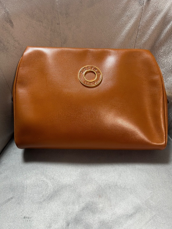 セリーヌ  （ブランドバッグ）の商品画像 - 査定依頼日：2026年4月1日 - 最高査定価格：12,000円