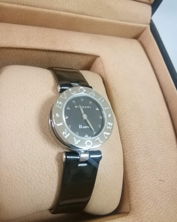 ビーゼロワン（高級時計）の商品画像 - 査定依頼日：2025年2月23日 - 最高査定価格：50,000円