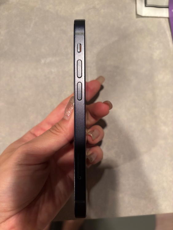 iPhone12mini（スマホ）の商品画像 - 査定依頼日：2026年9月26日 - 最高査定価格：18,000円