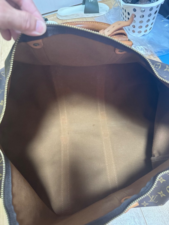 わからない（ブランドバッグ）の商品画像 - 査定依頼日：2025年7月18日 - 最高査定価格：35,000円