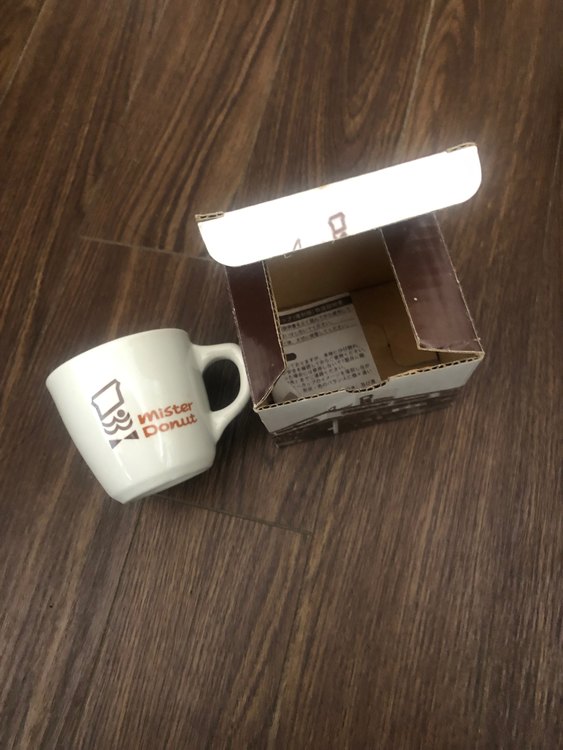 ミスド35周年記念オリジナルカップ（食器）の商品画像 - 査定依頼日：2023年1月9日