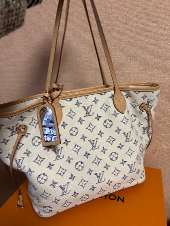 ネバーフルMMノーティカルカプセルコレクションM24905（ブランドバッグ）の商品画像 - 査定依頼日：2025年2月15日 - 最高査定価格：270,000円