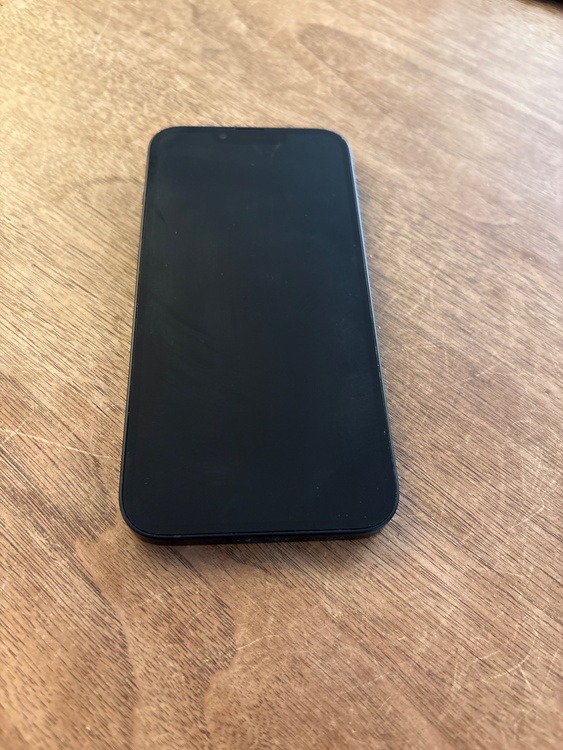 iPhone13（スマホ）の商品画像 - 査定依頼日：2026年3月27日 - 最高査定価格：20,000円