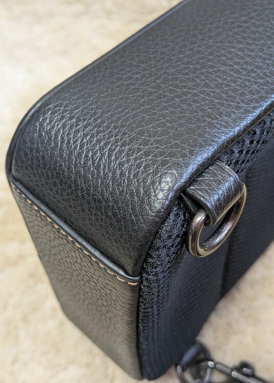 C9865（ブランドバッグ）の商品画像 - 査定依頼日：2026年3月17日 - 最高査定価格：10,000円