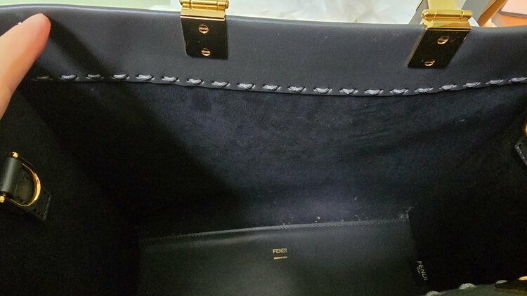フェンディ  （ブランドバッグ）の商品画像 - 査定依頼日：2026年1月10日 - 最高査定価格：150,000円