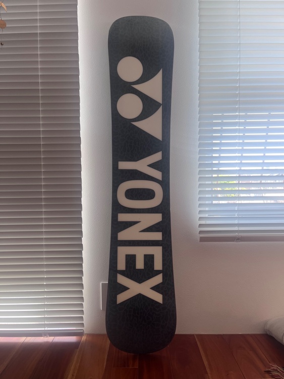 スノーボード（その他のスポーツ用品）の商品画像 - 査定依頼日：2026年4月13日 - 最高査定価格：1,000円