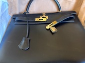 外縫い　ボックスカーフ　金金具　35