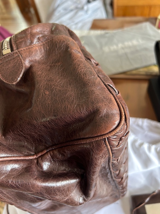 ボックス型マトラッセ（ブランドバッグ）の商品画像 - 査定依頼日：2025年6月20日 - 最高査定価格：50,000円