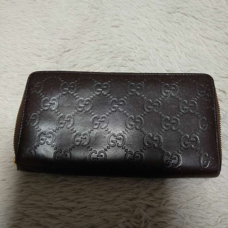 長財布（ブランド財布・小物）の商品画像 - 査定依頼日：2025年1月15日 - 最高査定価格：3,000円