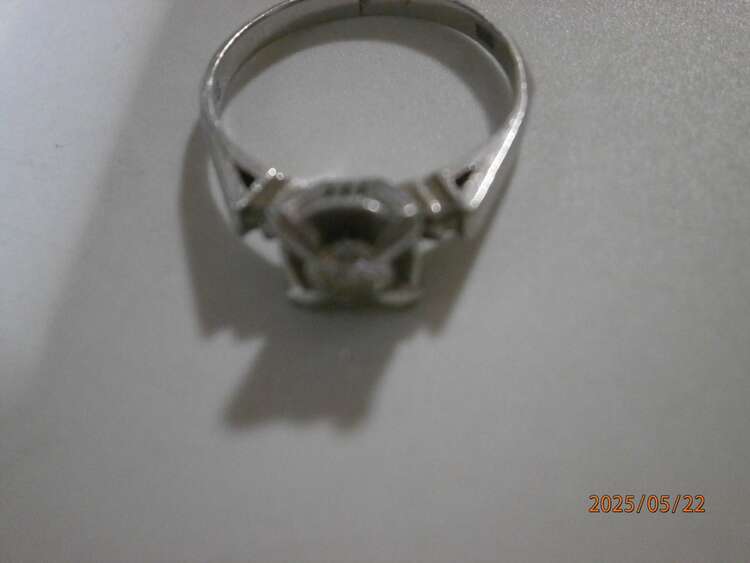 ｐｍ。0.28。3ｇ（宝石）の商品画像 - 査定依頼日：2025年5月22日 - 最高査定価格：25,000円