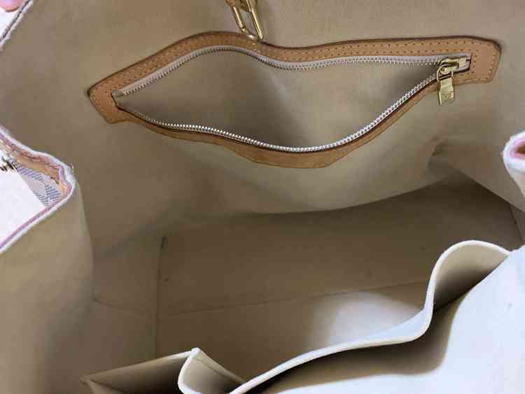 ヴィトン ダミエアズール ハムステッド（ブランドバッグ）の商品画像 - 査定依頼日：2019年7月16日 - 最高査定価格：50,000円