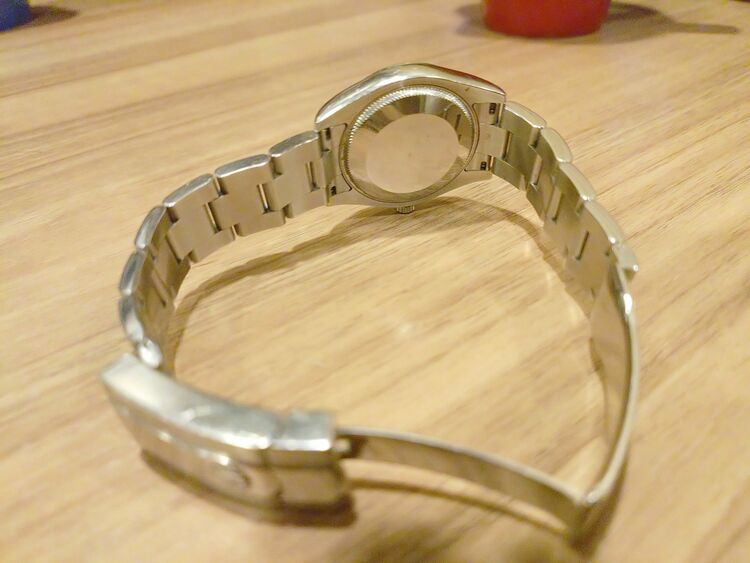 時計（高級時計）の商品画像 - 査定依頼日：2025年10月6日 - 最高査定価格：1,000,000円