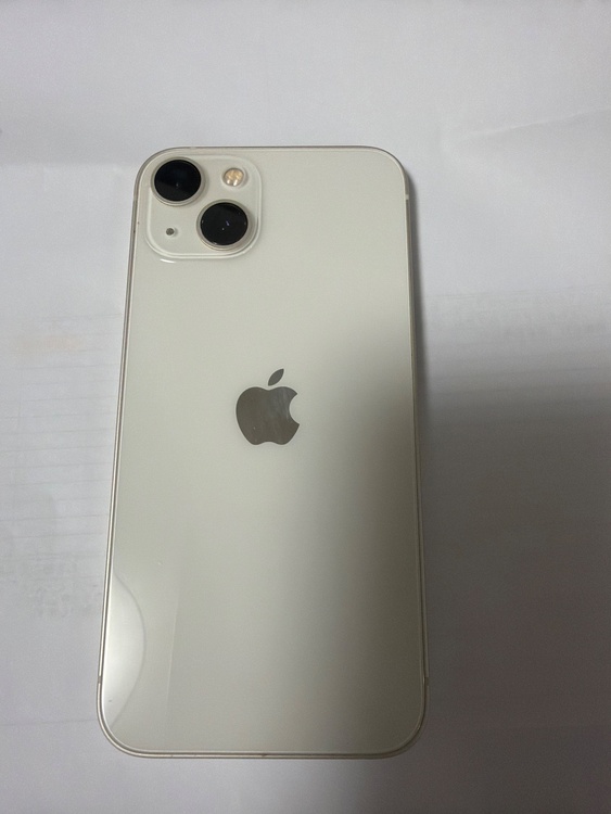 iPhone 13 128GB docomo（スマホ）の商品画像 - 査定依頼日：2026年4月4日 - 最高査定価格：28,000円