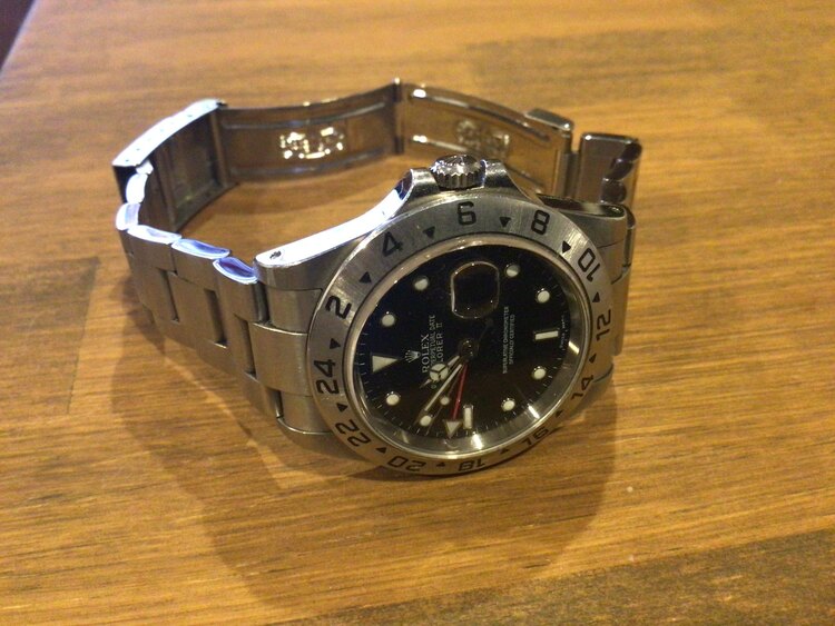 ロレックス エクスプローラー １６５７（高級時計）の商品画像 - 査定依頼日：2025年2月4日 - 最高査定価格：1,000,000円