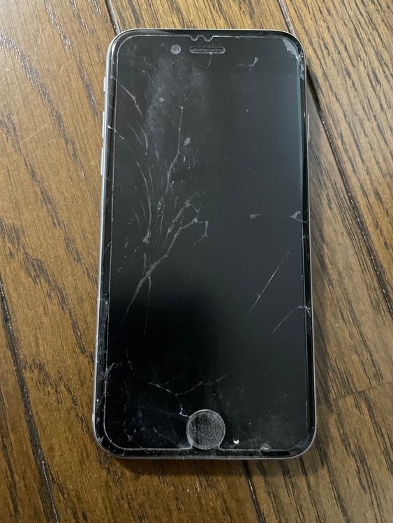 iPhone iPhone6s 32GB Softbank（スマホ）の商品画像 - 査定依頼日：2026年7月23日 - 最高査定価格：100,000円