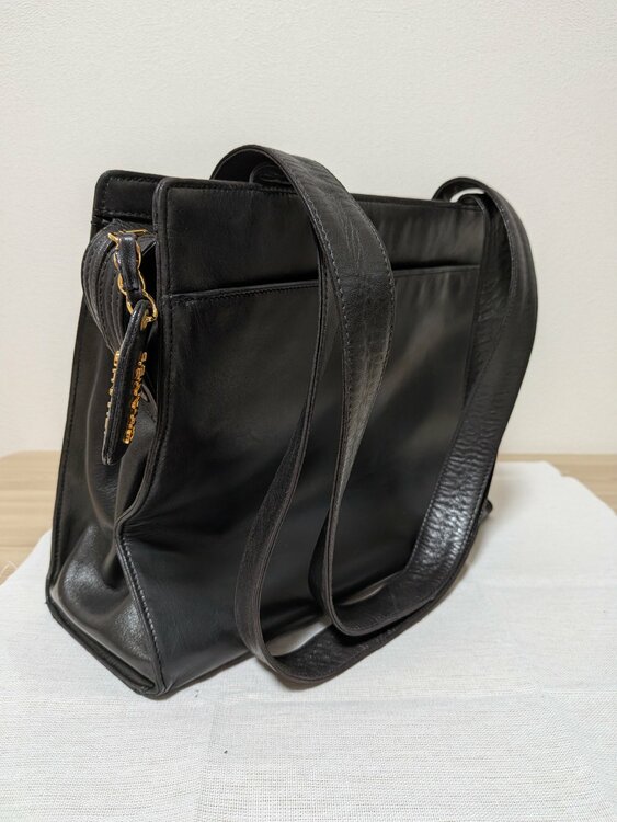 シャネル トートバッグ ラムスキン （ブランドバッグ）の商品画像 - 査定依頼日：2026年4月21日 - 最高査定価格：80,000円