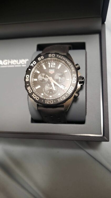 タグホイヤー フォーミュラ CAZ1010.FT802（高級時計）の商品画像 - 査定依頼日：2025年6月10日 - 最高査定価格：120,000円