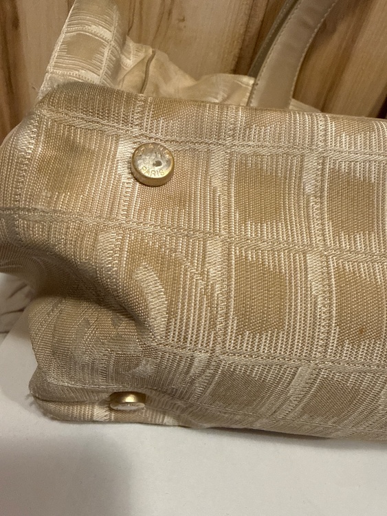 CHANEL トラベルライン　トートバッグ（ブランドバッグ）の商品画像 - 査定依頼日：2026年4月26日 - 最高査定価格：15,000円