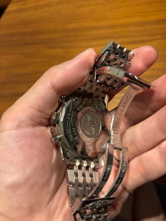 ナビタイマー 1461（高級時計）の商品画像 - 査定依頼日：2025年8月10日 - 最高査定価格：700,000円