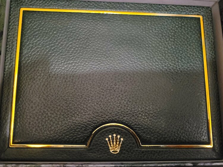 ロレックス GMTマスター Ref.16750（高級時計）の商品画像 - 査定依頼日：2026年3月14日 - 最高査定価格：1,900,000円