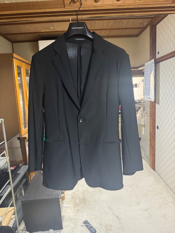 スーツ（古着・ファッション）の商品画像 - 査定依頼日：2026年5月16日 - 最高査定価格：1,000円