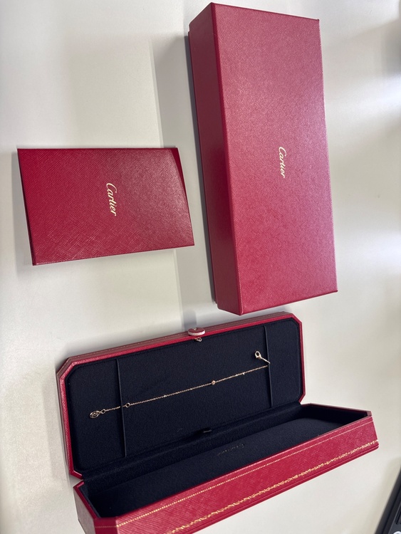 CRB6045717PQP516（金・貴金属）の商品画像 - 査定依頼日：2025年12月22日 - 最高査定価格：80,000円