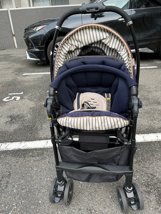 ベビーカー（ベビー用品）の商品画像 - 査定依頼日：2026年4月6日 - 最高査定価格：3,000円