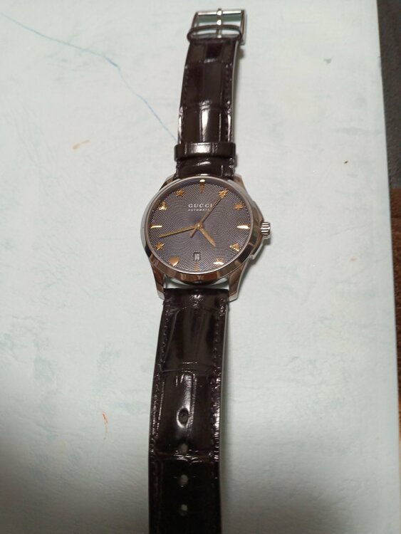 その他 その他 グッチ自動巻き裏スケルトン（高級時計）の商品画像 - 査定依頼日：2026年3月15日 - 最高査定価格：40,000円