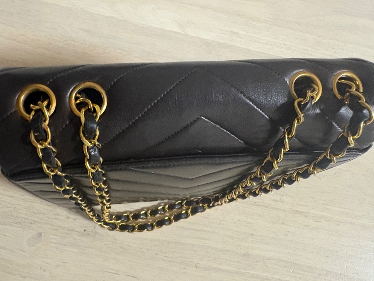 シャネル マトラッセ （ブランドバッグ）の商品画像 - 査定依頼日：2026年3月2日 - 最高査定価格：500,000円