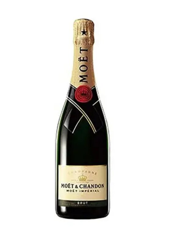 モエ・エ・シャンドン ブリュットアンペリアル モエ（お酒）の商品画像 - 査定依頼日：2025年1月24日 - 最高査定価格：3,800円