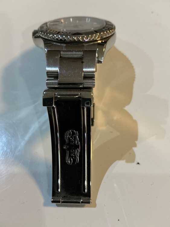 ロレックス ヨットマスター 16862（高級時計）の商品画像 - 査定依頼日：2026年3月4日 - 最高査定価格：1,050,000円