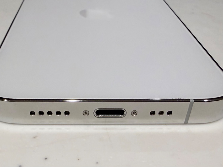 iPhone 13 Pro 1TB SIMフリー（スマホ）の商品画像 - 査定依頼日：2026年3月15日 - 最高査定価格：55,000円