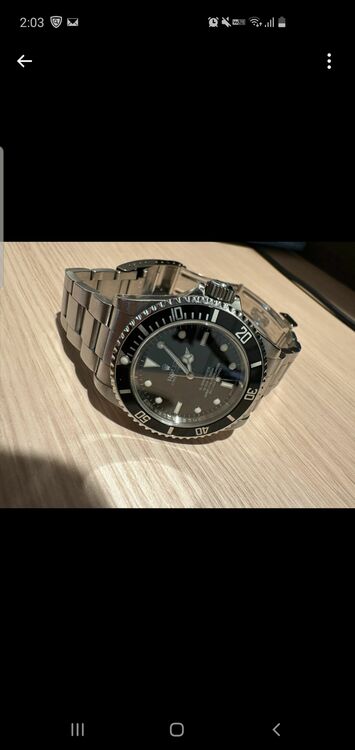 ロレックス サブマリーナー 14060M V型 4らいな（高級時計）の商品画像 - 査定依頼日：2025年6月30日 - 最高査定価格：1,300,000円