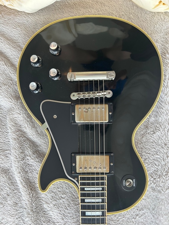 Gibson Custom Shop製 Les Paul Custom（ピアノ・楽器・PA機材）の商品画像 - 査定依頼日：2025年10月12日 - 最高査定価格：430,000円