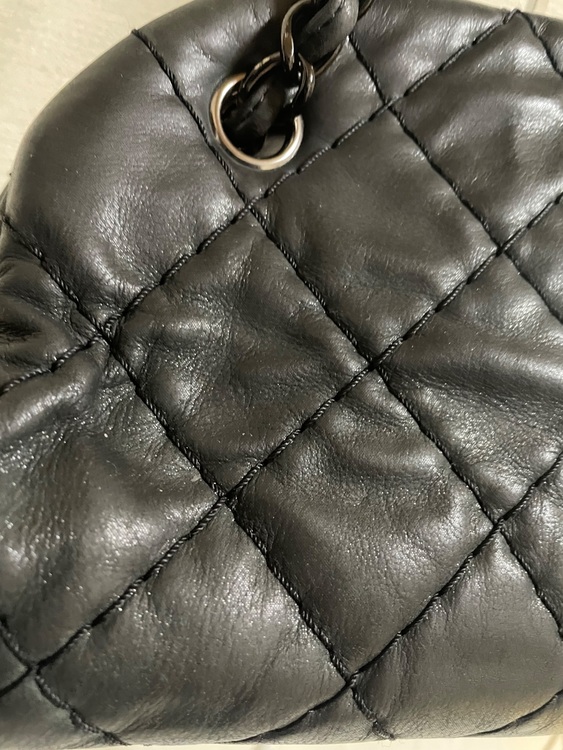 マドモアゼル　カーフショルダー　ブラック（ブランドバッグ）の商品画像 - 査定依頼日：2025年10月25日 - 最高査定価格：150,000円