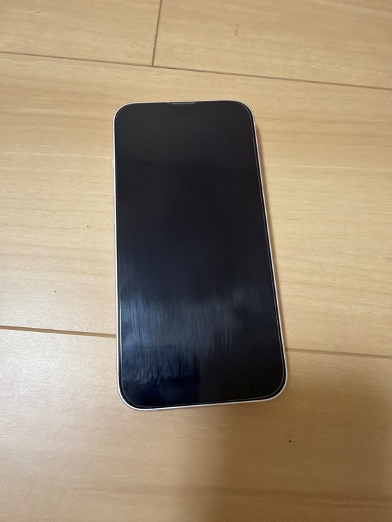 iPhone iPhone 13 128GB docomo（スマホ）の商品画像 - 査定依頼日：2026年6月22日 - 最高査定価格：33,000円
