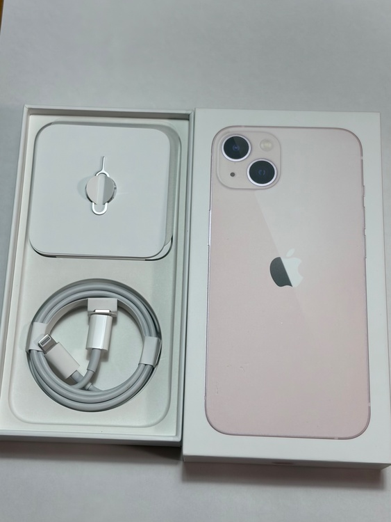 iPhone iPhone 13 128GB Softbank（スマホ）の商品画像 - 査定依頼日：2026年6月9日 - 最高査定価格：36,500円