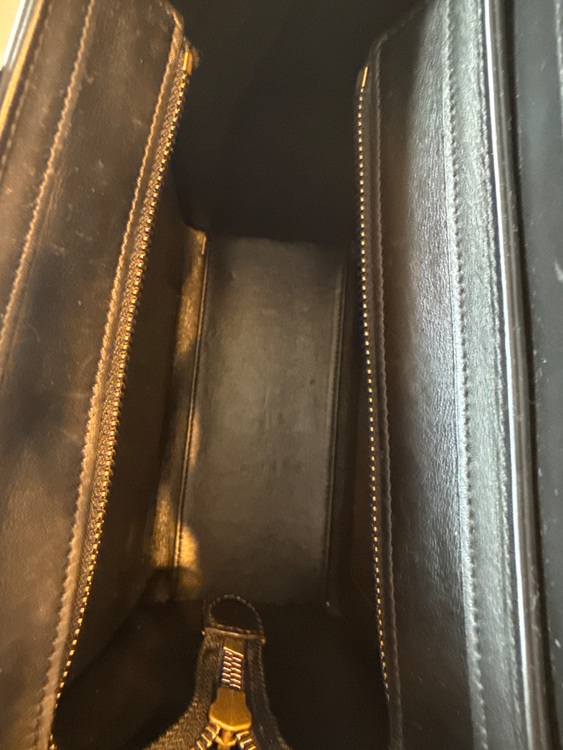 セリーヌ  （ブランドバッグ）の商品画像 - 査定依頼日：2025年9月7日 - 最高査定価格：50,000円