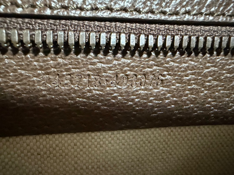 グッチ  （ブランドバッグ）の商品画像 - 査定依頼日：2025年12月24日 - 最高査定価格：150,000円