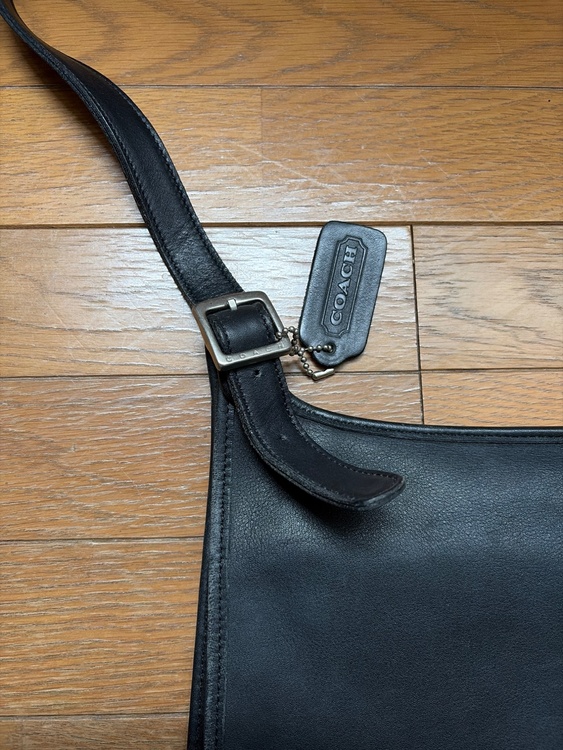 coach（ブランドバッグ）の商品画像 - 査定依頼日：2026年8月11日 - 最高査定価格：2,500円