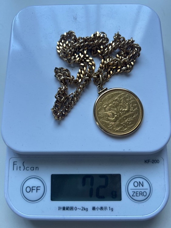 御即位記念 昭和61年 10万円金貨（金・貴金属）の商品画像 - 査定依頼日：2025年7月19日 - 最高査定価格：1,200,000円