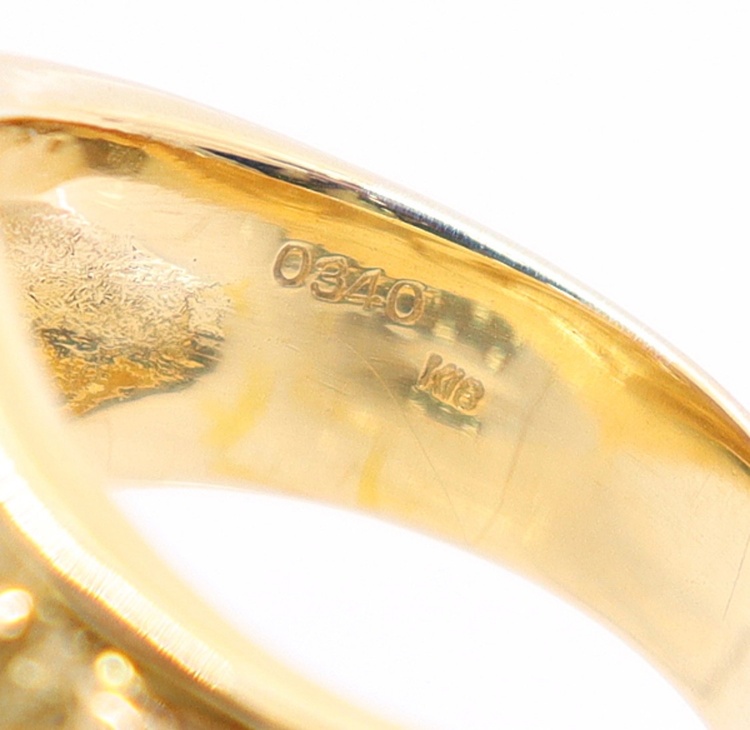 ダイヤモンド入り18金指輪19.8グラム（金・貴金属）の商品画像 - 査定依頼日：2026年9月19日 - 最高査定価格：341,600円
