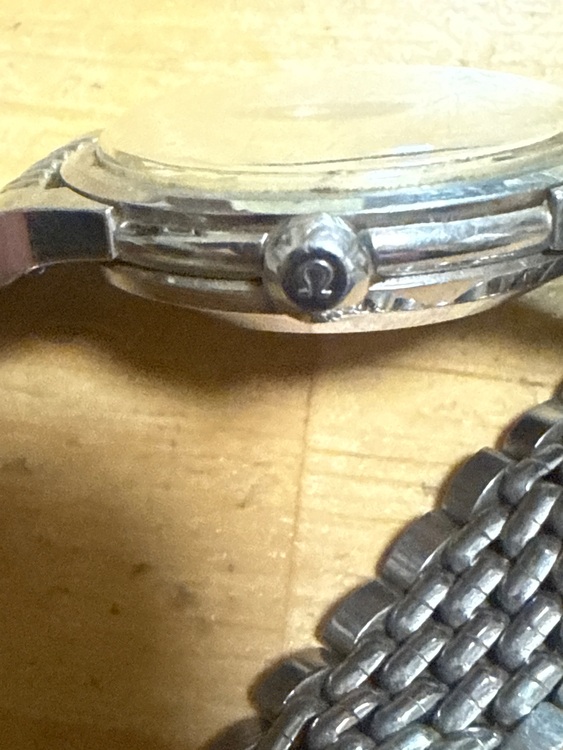 分からない（高級時計）の商品画像 - 査定依頼日：2025年11月29日 - 最高査定価格：200,000円