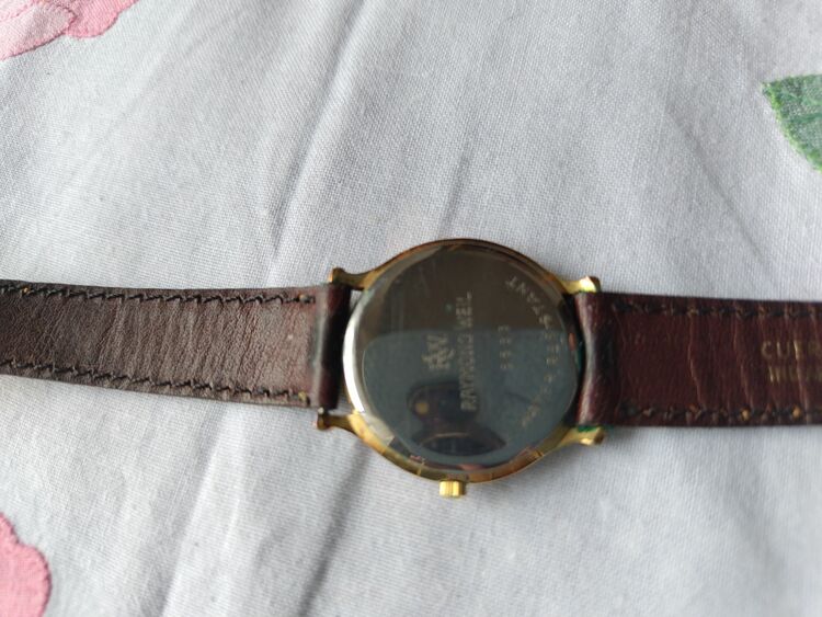 その他 その他 RAIMOND WEIL 5533（高級時計）の商品画像 - 査定依頼日：2025年7月7日 - 最高査定価格：1,000円