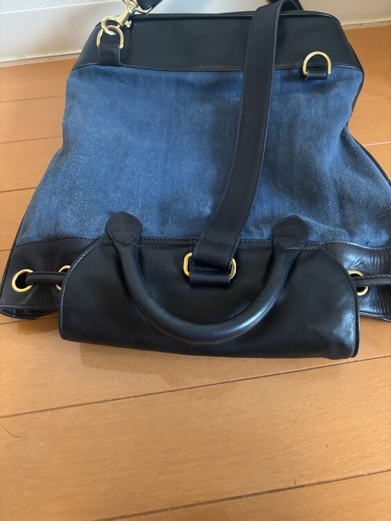デニム　レザー　リュック（ブランドバッグ）の商品画像 - 査定依頼日：2026年6月14日 - 最高査定価格：150,000円