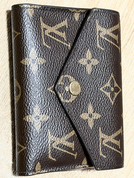 モノグラムローズ・バレリーヌ（ブランド財布・小物）の商品画像 - 査定依頼日：2025年12月8日 - 最高査定価格：100,000円